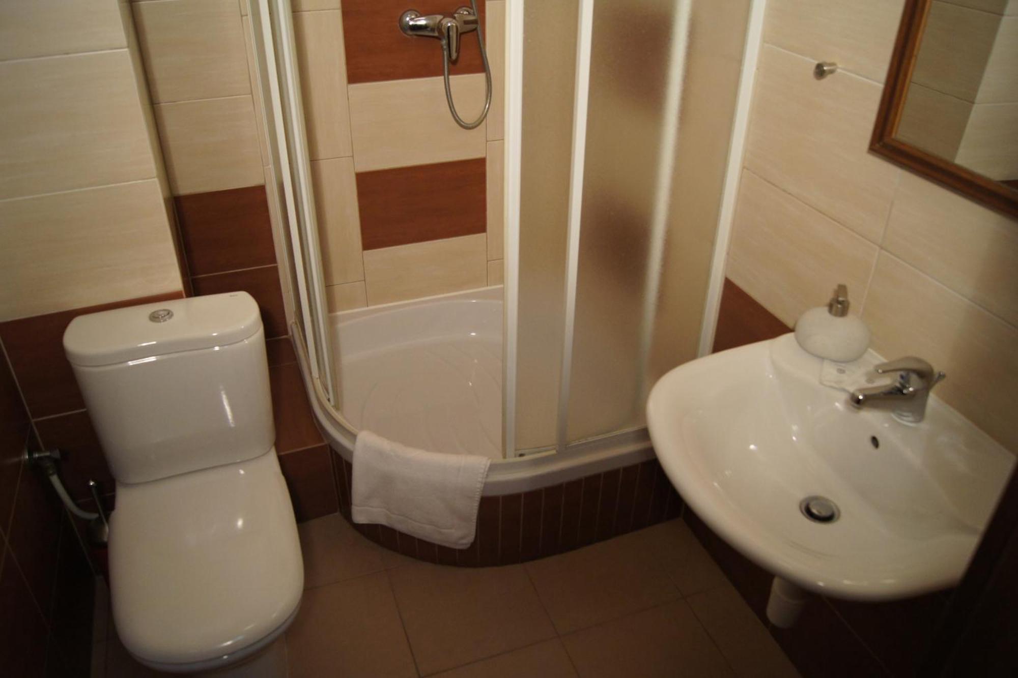 Hotel Pod Herbem -Pokoje Ozonowane Białystok Habitación foto